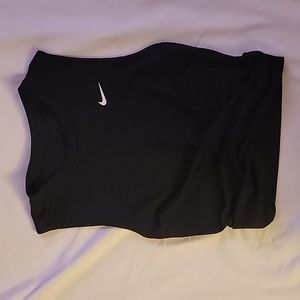 Nike Twist Crop Top